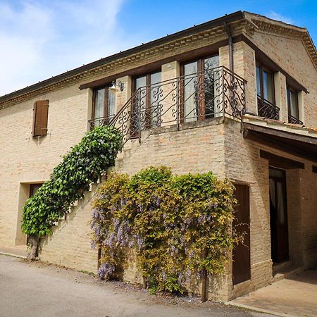 فندق Castello Montegiove فانو المظهر الخارجي الصورة